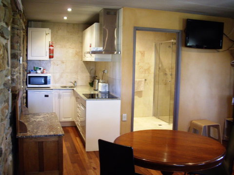 1860 Wine Country Cottages - Hotel QLD 9