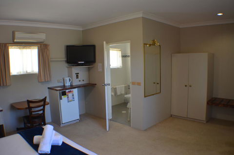 Deer Park Motor Inn Armidale - Hotel QLD 34