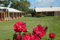 Book Coonawarra Accommodation Vacations Hotel QLD Hotel QLD