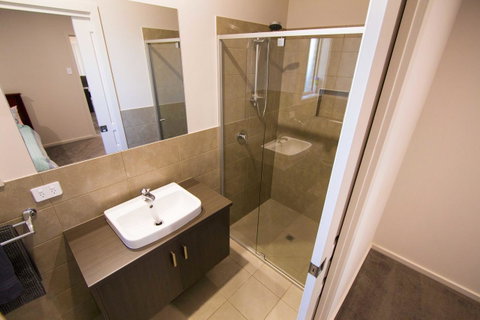 Serene Shores - Hotel QLD 11