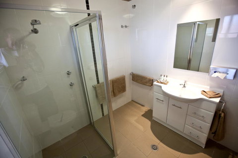 Cattlemans Country Motor Inn & Serviced Apartments - Hotel QLD 6