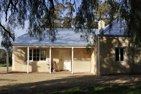 Peppermint Farm Cottage - Hotel QLD 9