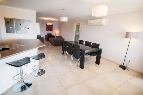 Waterfront On Jefferson, At Wellington Marina, SA - Hotel QLD 4