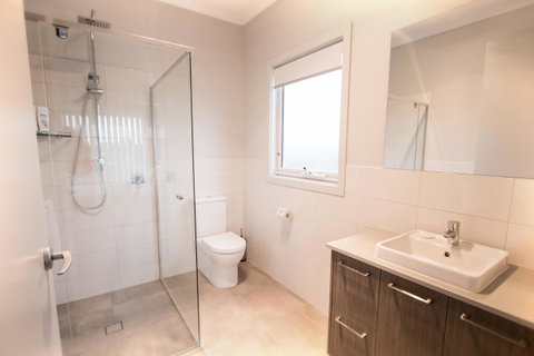 Wellington Lake Retreat - Hotel QLD 16