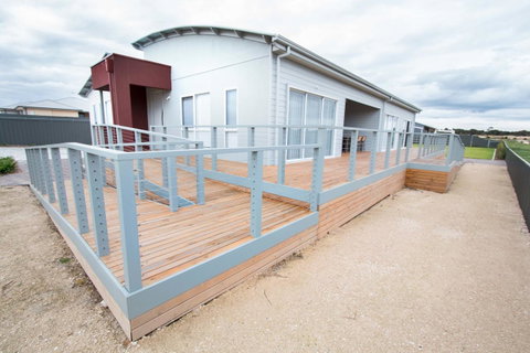Wellington Lake Retreat - Hotel QLD 20