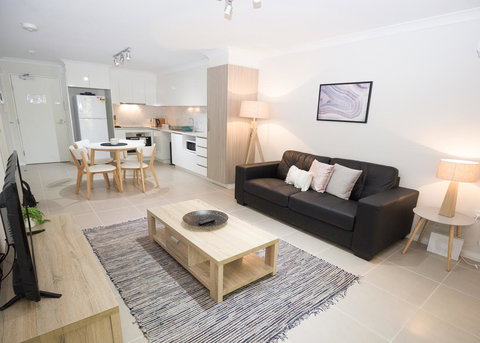 Yaran Suites - Hotel QLD 13