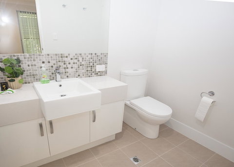 Yaran Suites - Hotel QLD 7