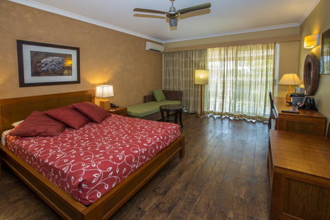 The Continental Hotel - Hotel QLD 1