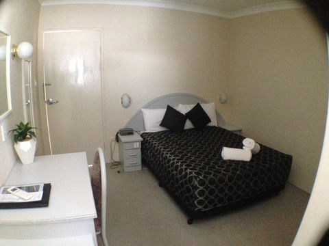 Ben Chifley Motor Inn - Hotel QLD 30