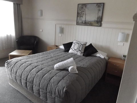 Ben Chifley Motor Inn - Hotel QLD 2