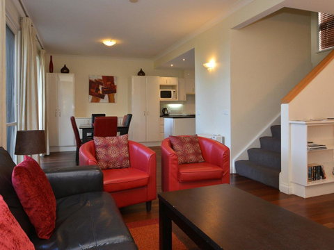 Villa Executive 2br Cypress DS Located Within Cypress Lakes Resort - Hotel QLD 1