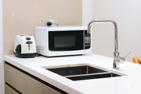 Modern & Cosy 2-Bedroom Apartment Hornsby - Hotel QLD 9