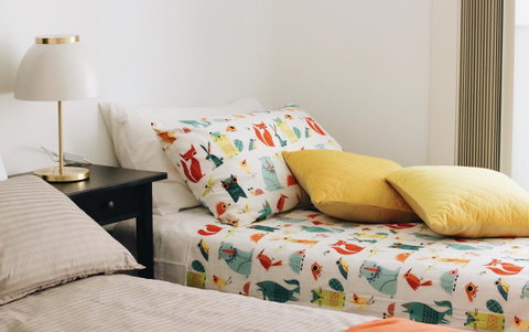 Modern & Cosy 2-Bedroom Apartment Hornsby - Hotel QLD 6