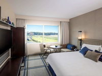 Book Warwick Farm Accommodation Vacations Hotel QLD Hotel QLD