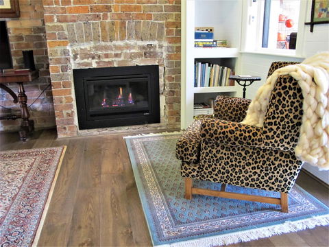Apple Tree Cottage - Hotel QLD 18