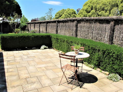 Apple Tree Cottage - Hotel QLD 22