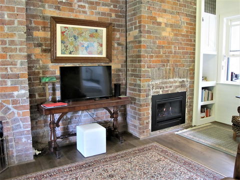 Apple Tree Cottage - Hotel QLD 15