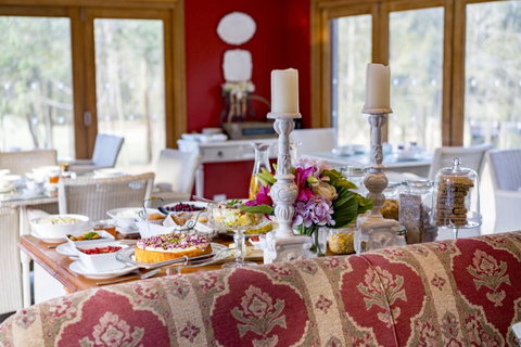Thistle Hill Guesthouse - Walk To Many Wineries And Restaurants - Hotel QLD 19