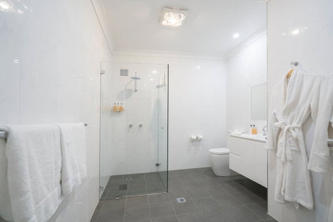 Thistle Hill Guesthouse - Walk To Many Wineries And Restaurants - Hotel QLD 42