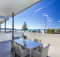 Beachfront Apartment Unit 2 - Hotel QLD
