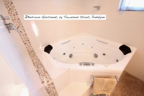 Full Circle Apartments - Hotel QLD 27