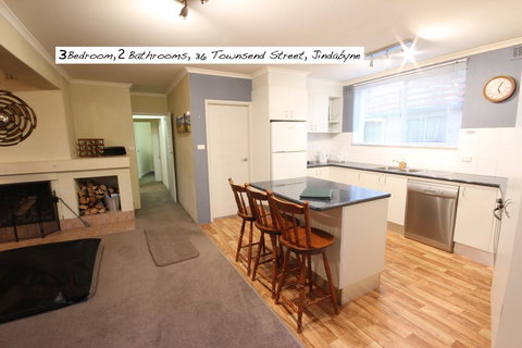 Full Circle Apartments - Hotel QLD 16