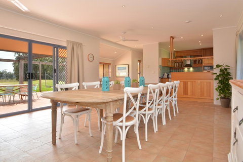 JE Guesthouse, Central To All The Hunter Valley Has To Offer - Hotel QLD 0