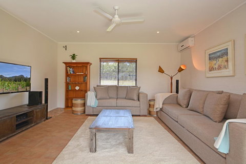 JE Guesthouse, Central To All The Hunter Valley Has To Offer - Hotel QLD 3