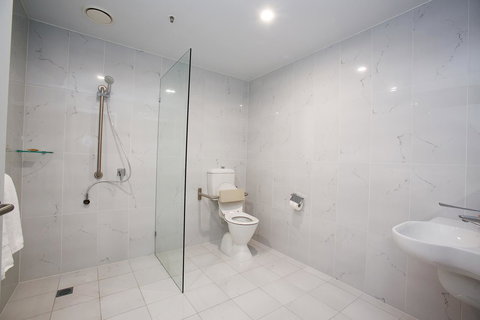 The Lucky Hotel - Hotel QLD 36