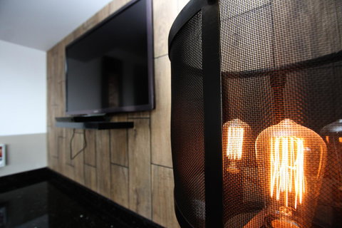 Honeysuckle Executive Apartments - Hotel QLD 25