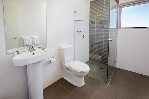 Honeysuckle Executive Apartments - Hotel QLD 26