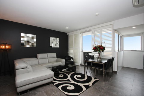 Honeysuckle Executive Apartments - Hotel QLD 12