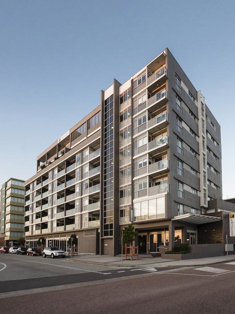 Honeysuckle Executive Apartments - Hotel QLD 37