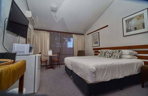 The Apple Inn - Hotel QLD 2
