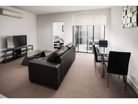 The Star Apartments - Hotel QLD 2