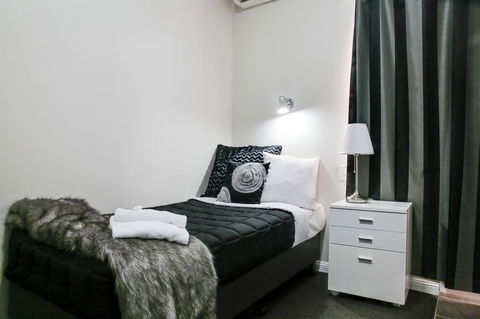 Airport Hotel Sydney - Hotel QLD 18