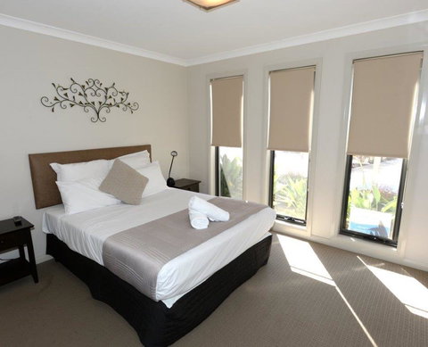 Yarrawonga Waterfront Apartments - Hotel QLD 14