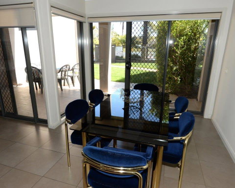 Yarrawonga Waterfront Apartments - Hotel QLD 8