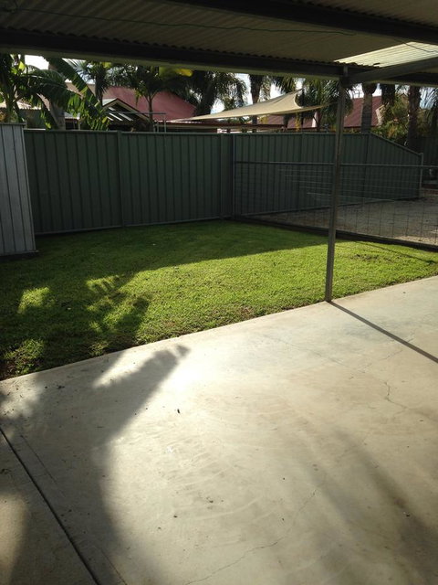 7 Melbourne Street - Hotel QLD 3