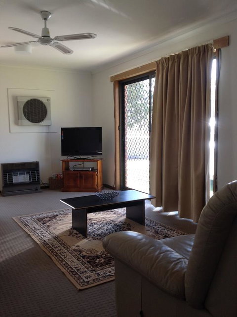 7 Melbourne Street - Hotel QLD 6