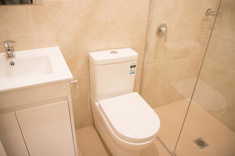 T&M HOUSE - Hotel QLD 15