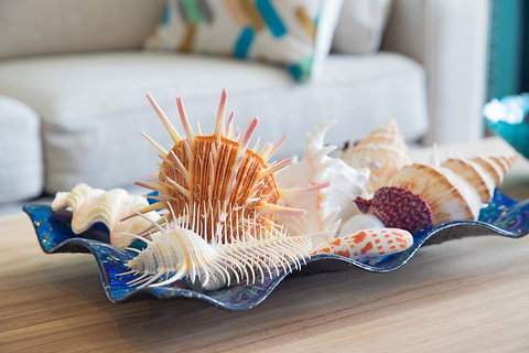 Arena Luxury Beachfront Apartment - Hotel QLD 7