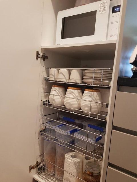 Arena Luxury Beachfront Apartment - Hotel QLD 19