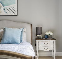 The Spa Cottage with HotTub Netflix  Stan - Hotel QLD