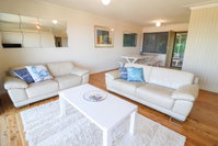 Book Caves Beach Accommodation Vacations Hotel QLD Hotel QLD