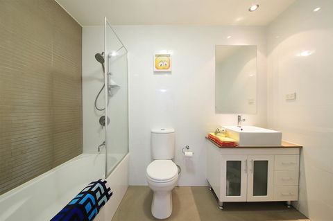 Sydney Apartment Close To Airport & CBD - Hotel QLD 17