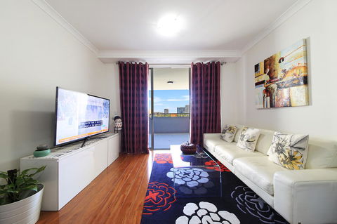 Sydney Apartment Close To Airport & CBD - Hotel QLD 3