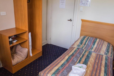 Gardners Inn Hotel - Hotel QLD 41