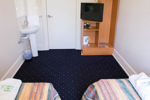 Gardners Inn Hotel - Hotel QLD 18
