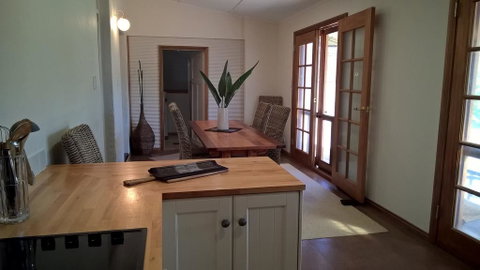 Book Keepers Cottage - Hotel QLD 2